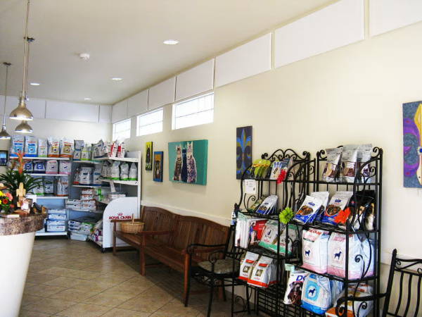 PolyZorbe in Cat retail