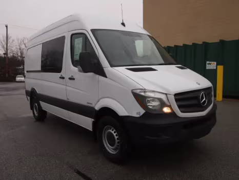2015 Sprinter (Short Length/Medium Height With Windows)