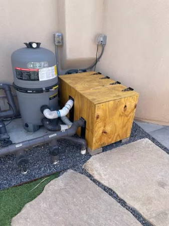 blocknzorbe inside a wood pool pump case