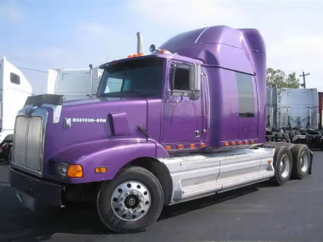 2000 Western With Sleeper