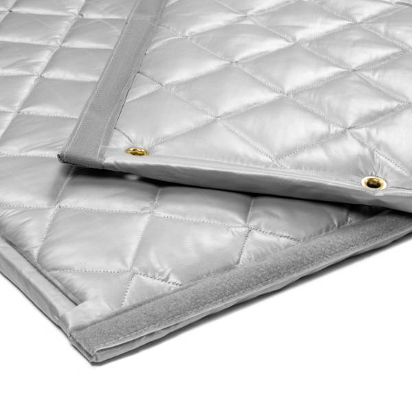 quiet quilt 2-sided barrier blanket front and back