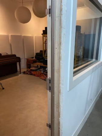 Home Studio (Elizabeth B)