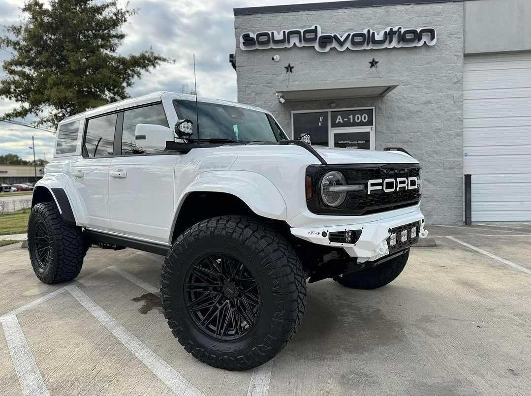 Ford Bronco parked before soundproofing and sound deadening installation