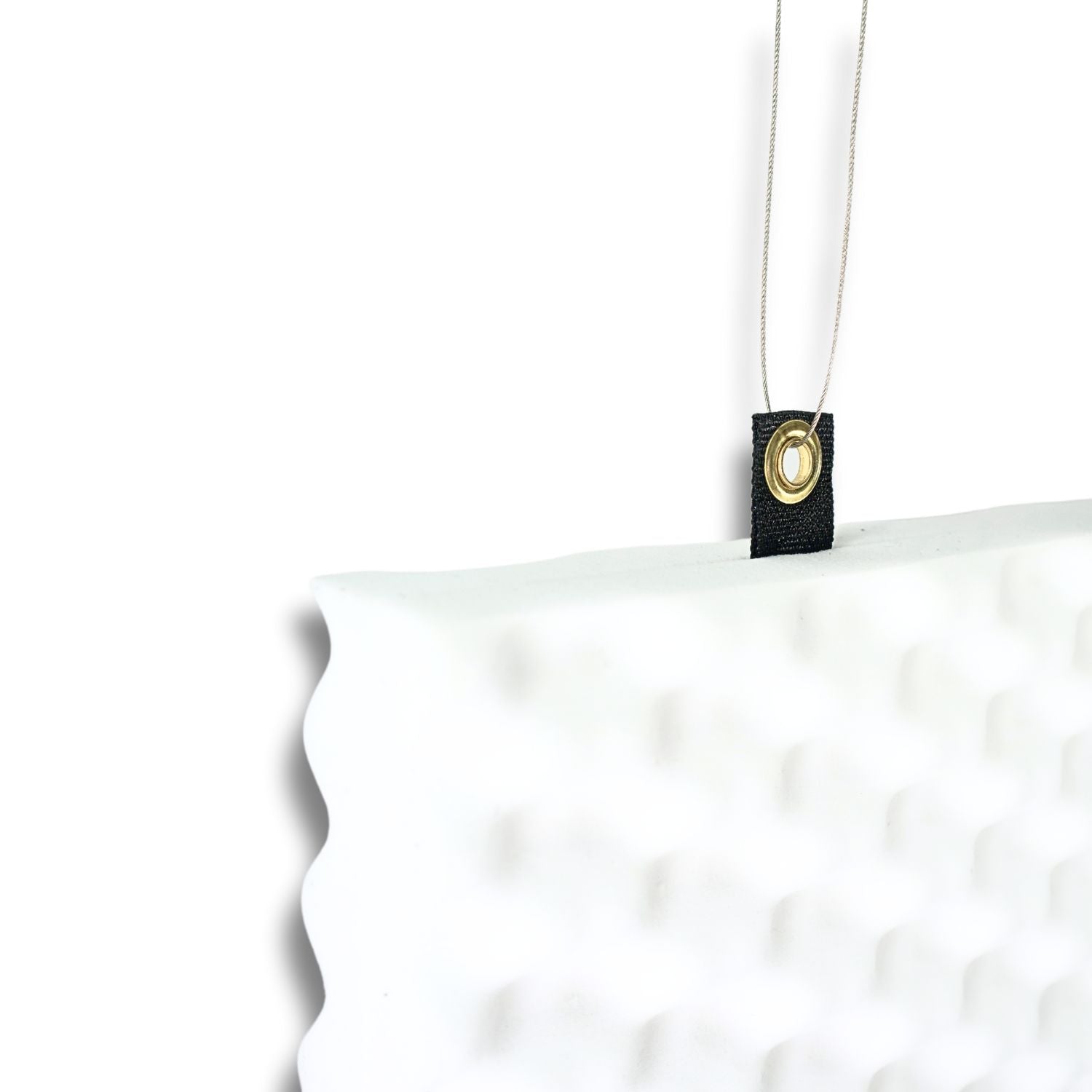 mela mute egg crate close up
