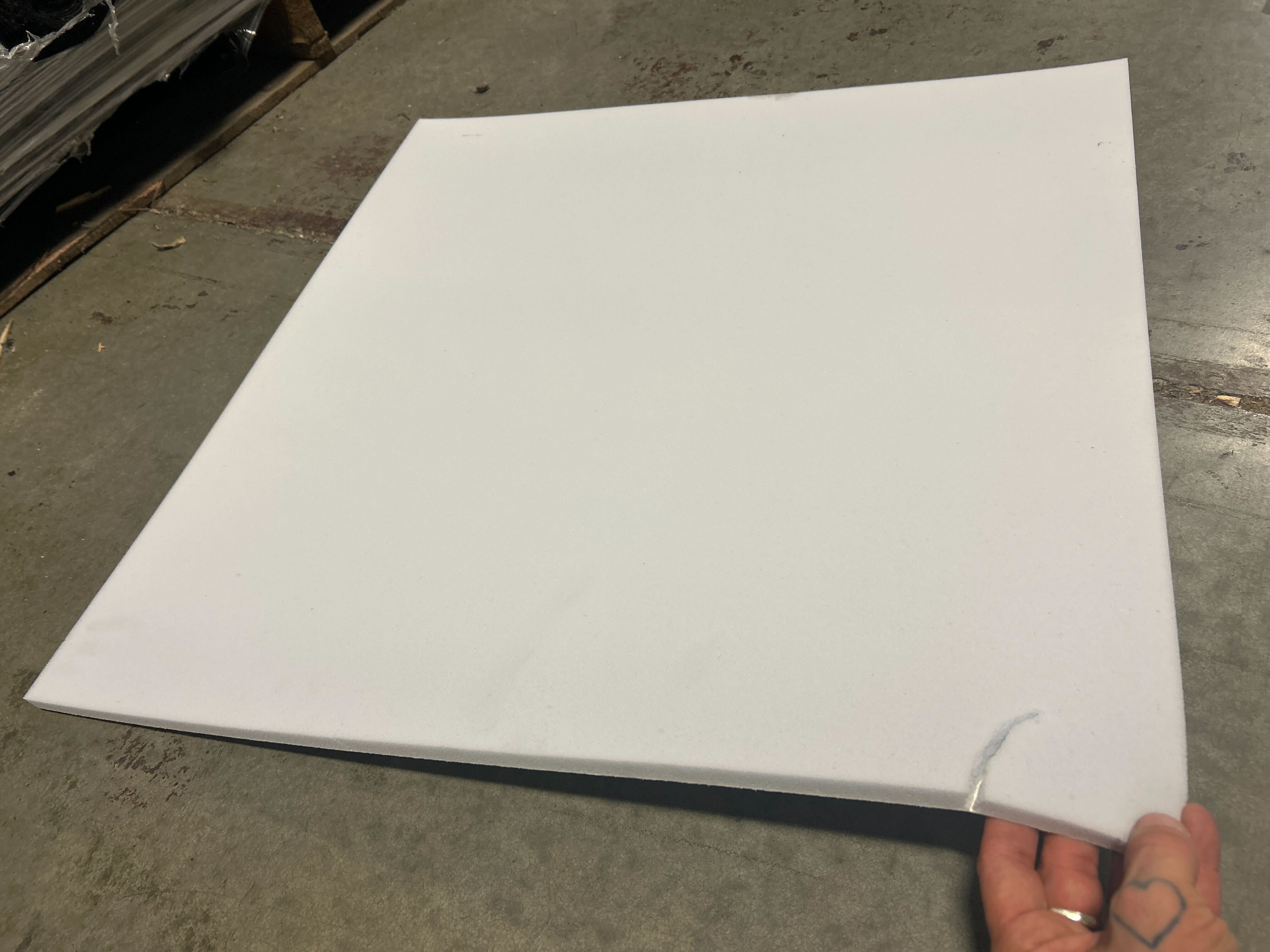 B-Stock Mega Zorbe 2" has defects and tears
