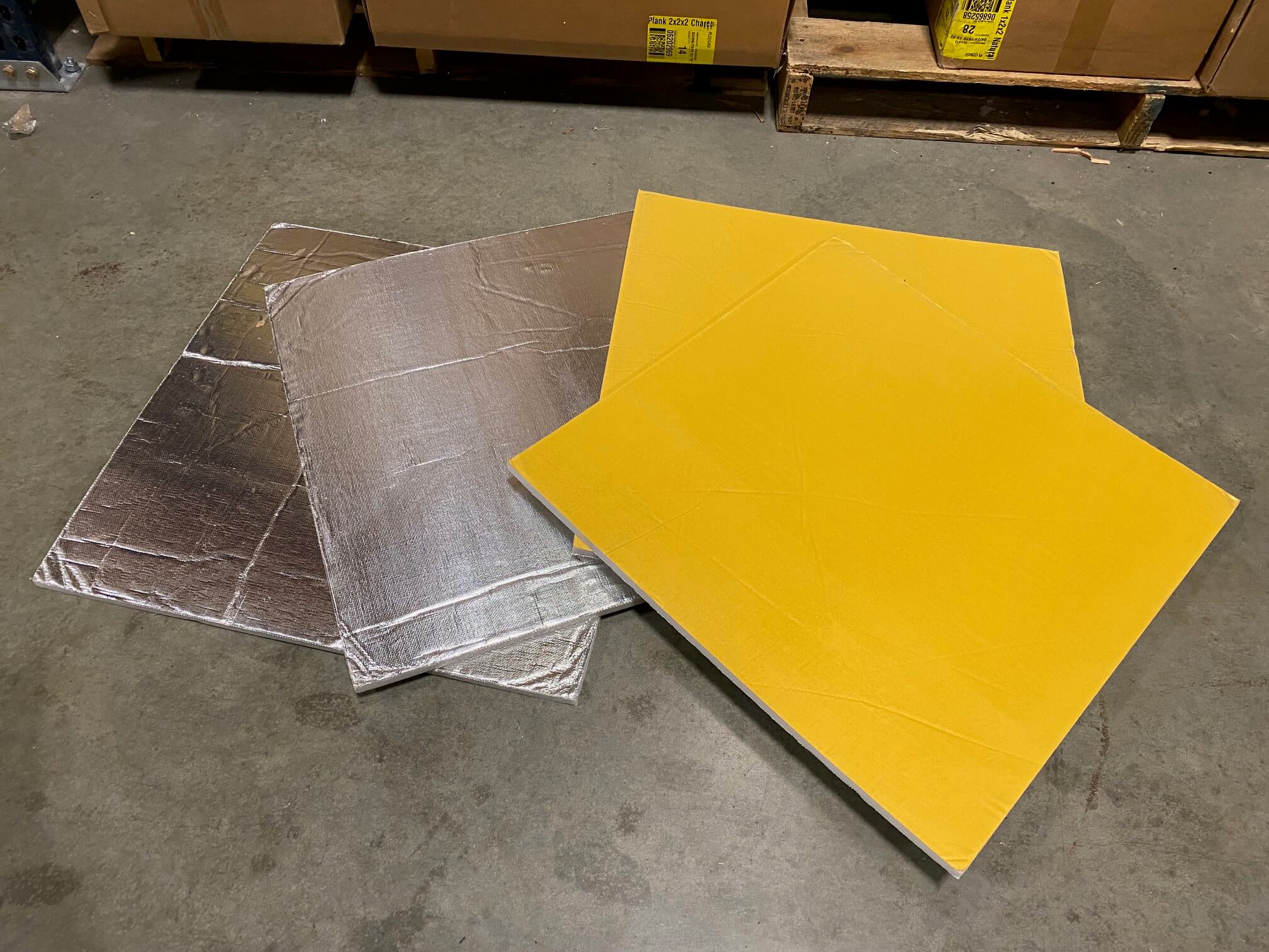 B-STOCK: Wrinkled Mega Block Sheets