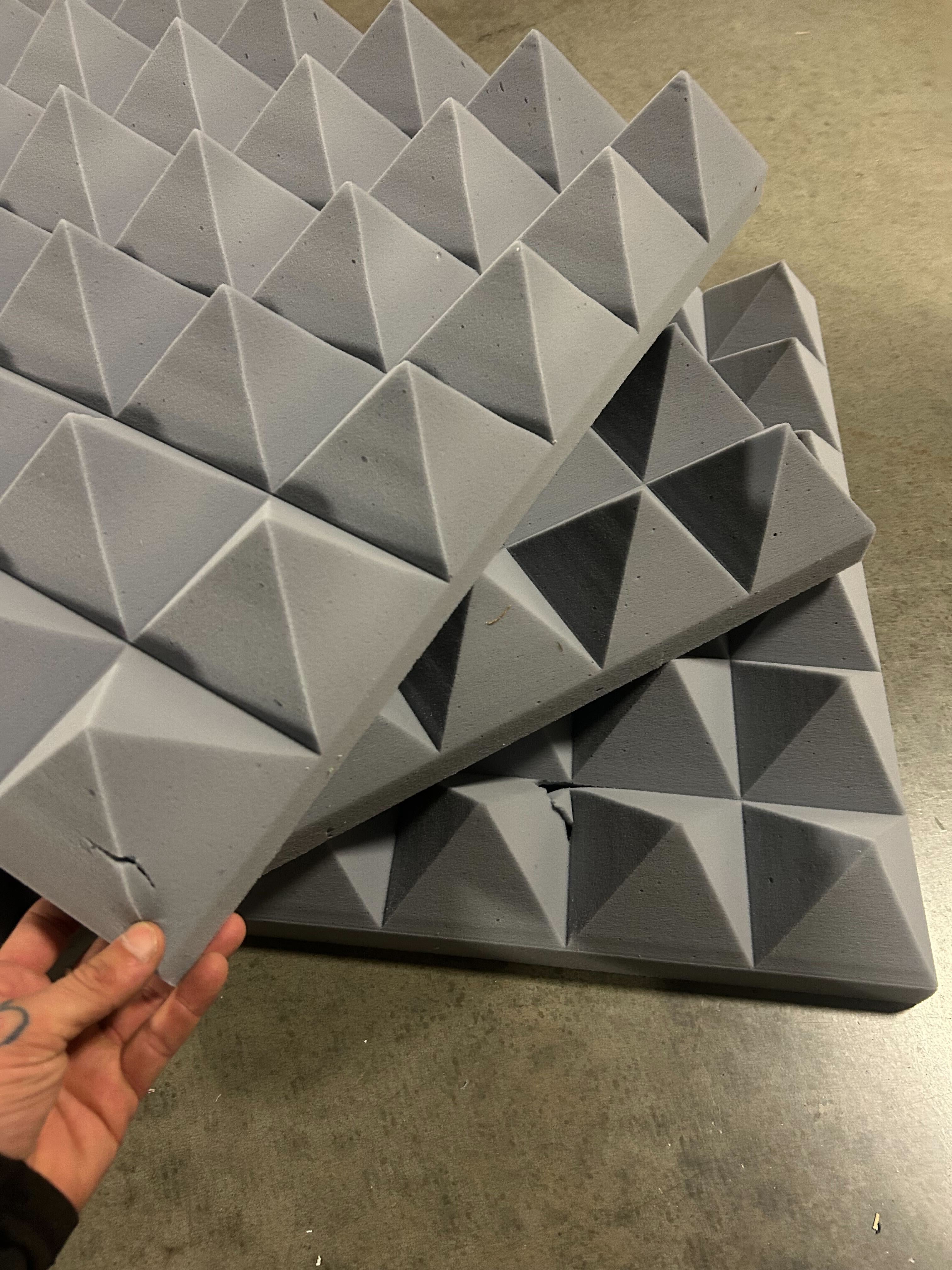 Mela Mute pyramids