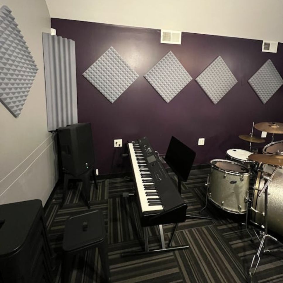 Mela Mute™ Acoustic Foam Pyramids