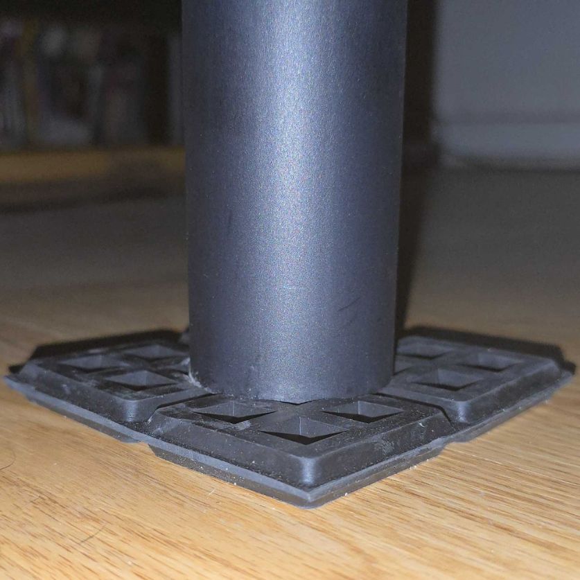 Super W Pad Isolating under a Vibrating Bed