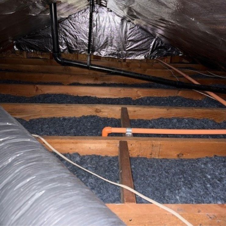 UltraTouch Denim Insulation in Ceiling Joists R13 15in attic