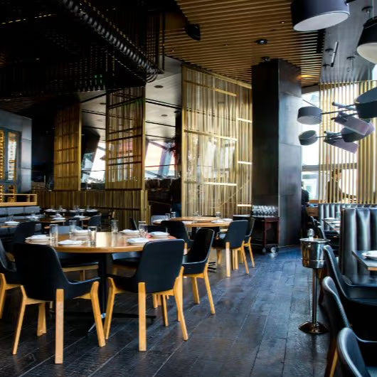 Restaurant & Bar*