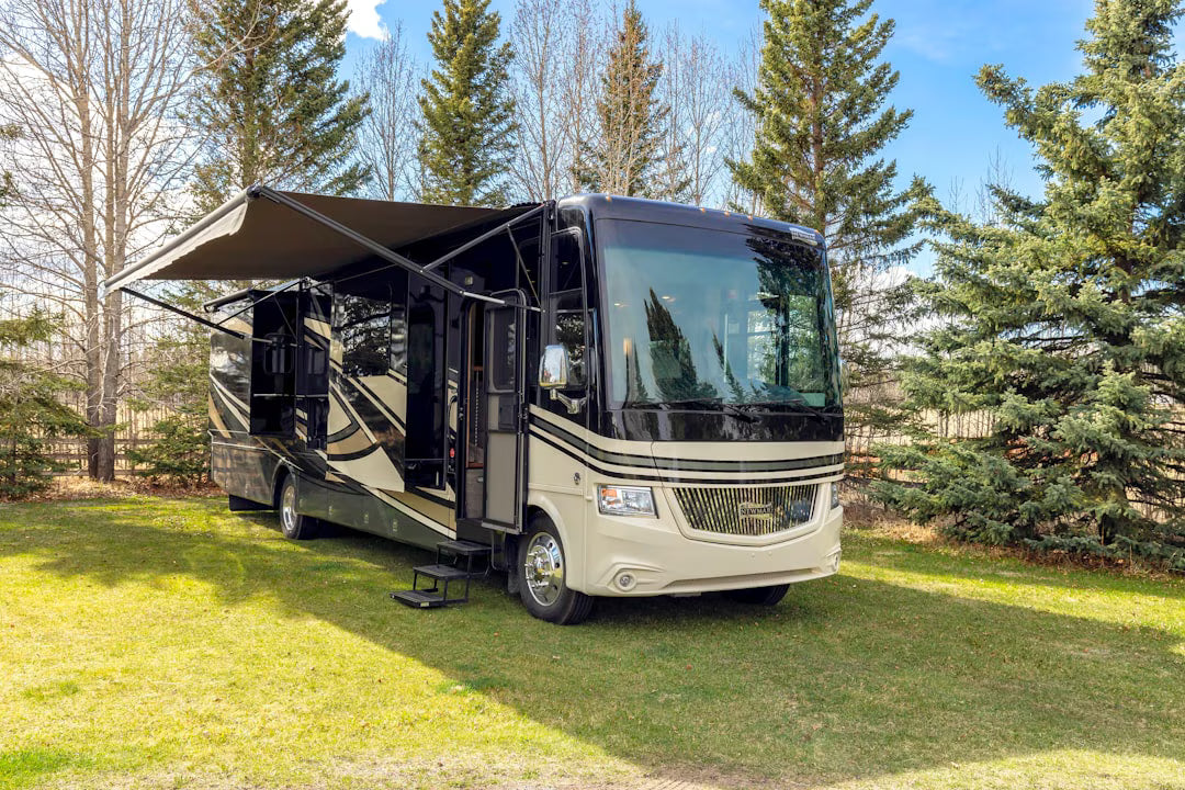 RV Motorhomes & Travel Trailers