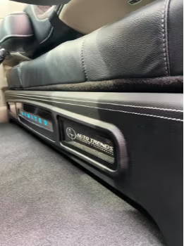 2020 F450 Limited Dually Car Audio