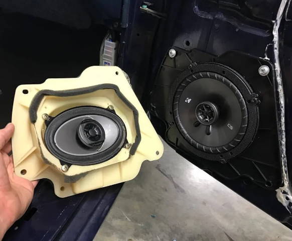 2010 Nissan 370 Z Soundproof