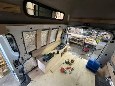 Van wall thermal insulation