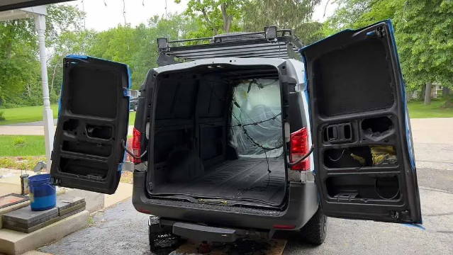 2022 Mercedes Benz Metris Van Soundproofing