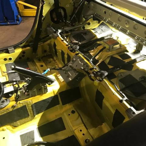 2010 Nissan 370 Z Soundproof